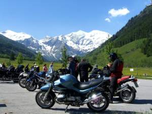 /resources/preview/103/image-tirol-urlaub-mit-motorrad.jpg